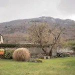 Le Clos Des Pradals Casa de Férias *